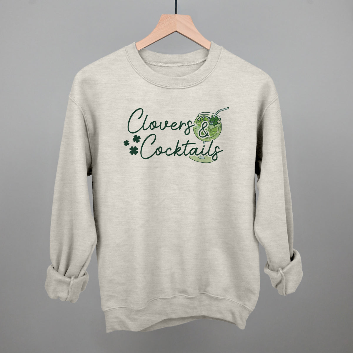 Clovers & Cocktails Funny Sweatshirt in Oatmeal – Ivy + Cloth