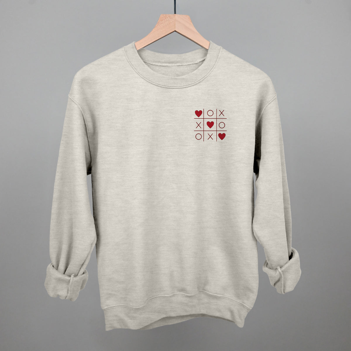 Tic Tac Toe Hearts Valentine's graphic crewneck sweatshirt in Oatmeal
