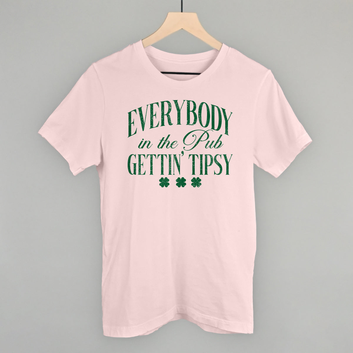 Everybody In The Pub Gettin' Tipsy St. Patrick's Day graphic tee in Soft Pink