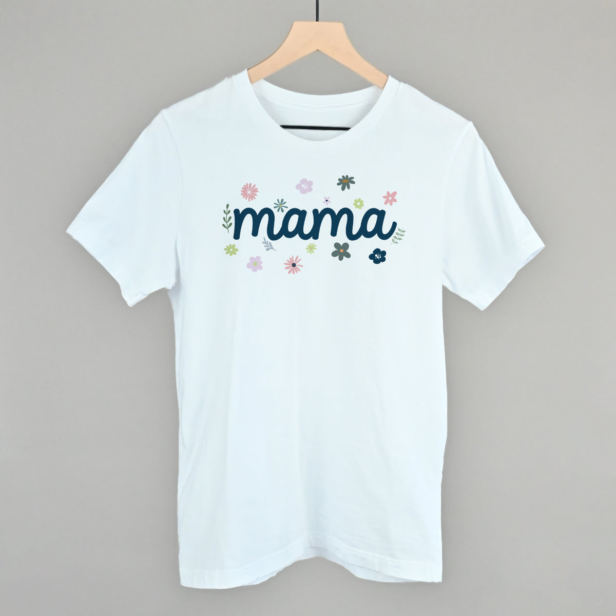 Mama Dainty Floral graphic tee in White