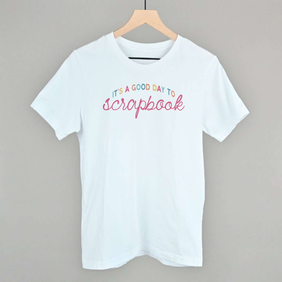 It's A Good Day To Scrapbook graphic tee in White