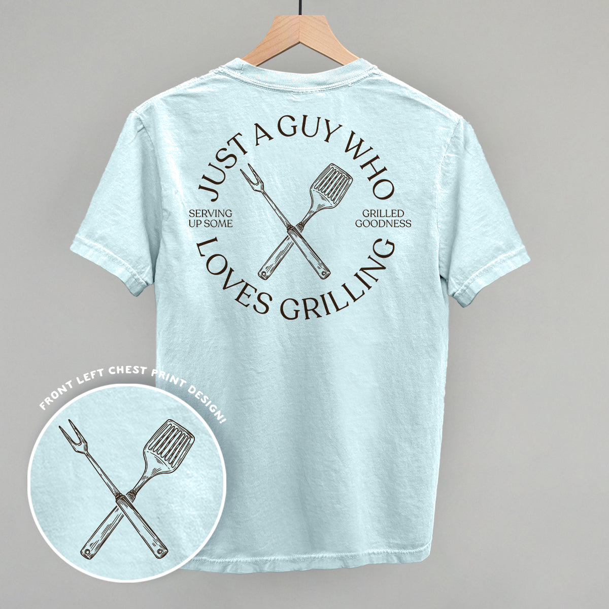 Just A Guy Who Loves Grilling graphic top in Chambray