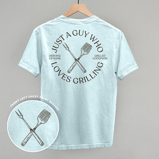 Just A Guy Who Loves Grilling graphic top in Chambray