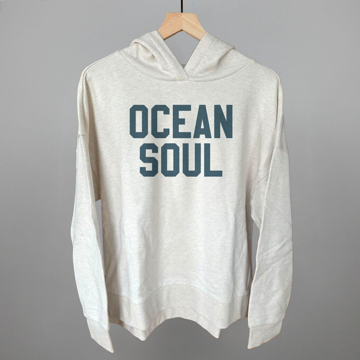 Ocean Soul Beach graphic top in Heather Almond