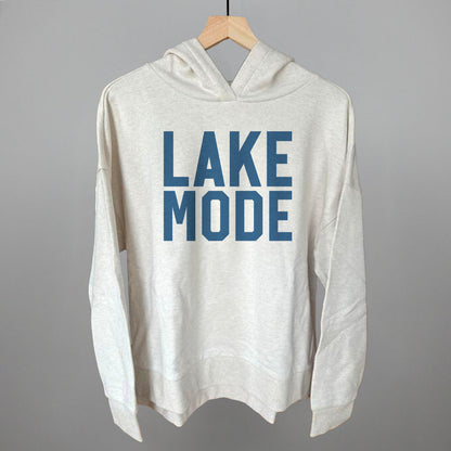 Lake Mode Lake Life graphic top in Heather Almond