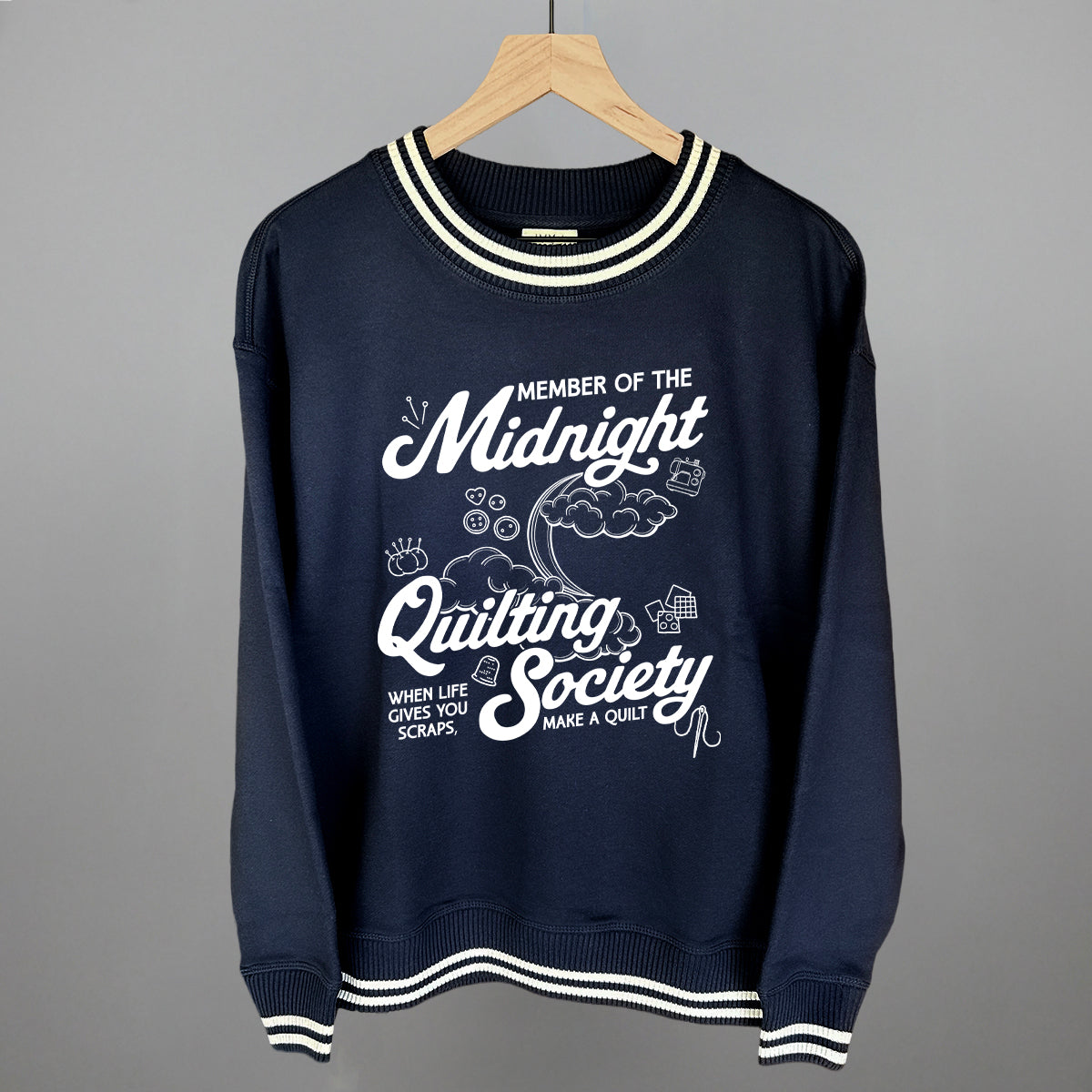 Midnight Quilting Society graphic top in Navy