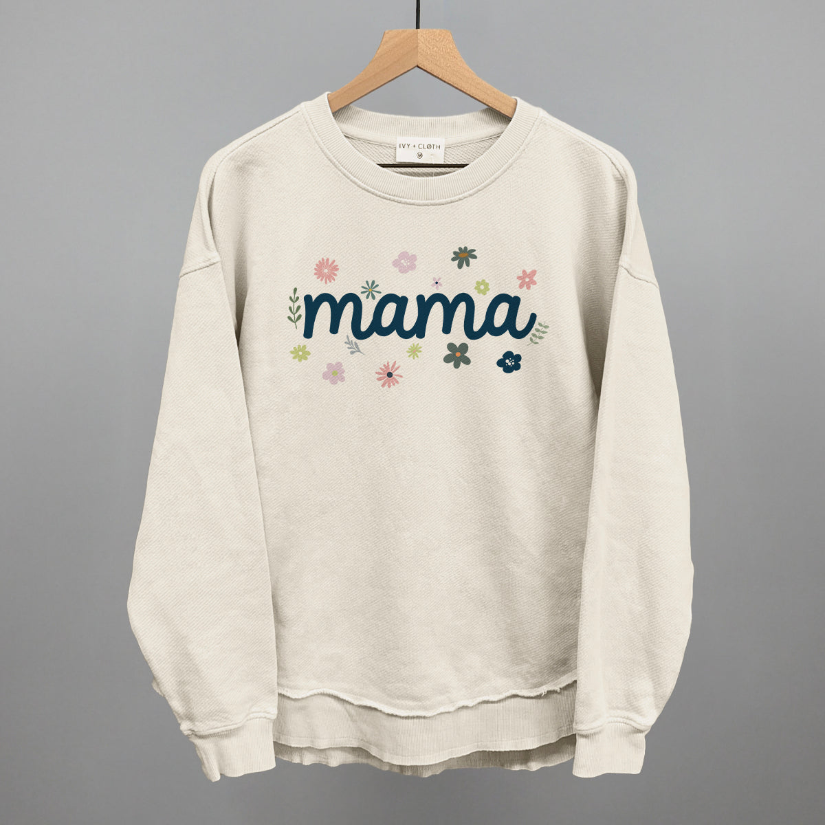 Mama Dainty Floral graphic top in Tapioca