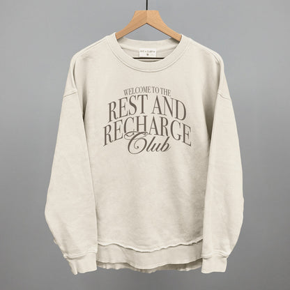 Rest and Recharge Club graphic top in Tapioca