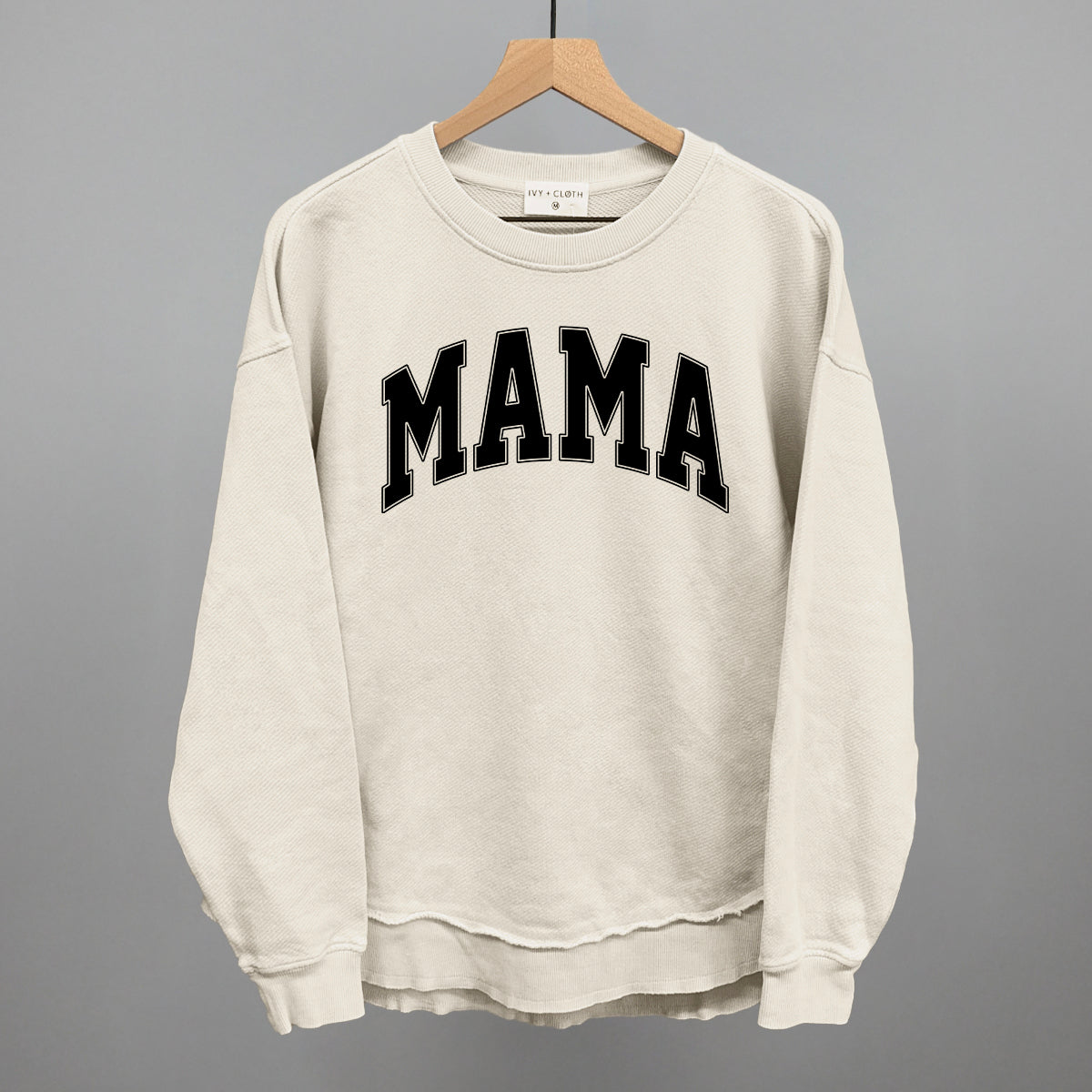 Mama graphic top in Tapioca