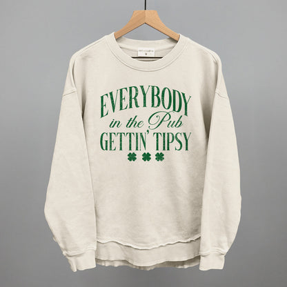 Everybody In The Pub Gettin' Tipsy St. Patrick's Day graphic top in Tapioca