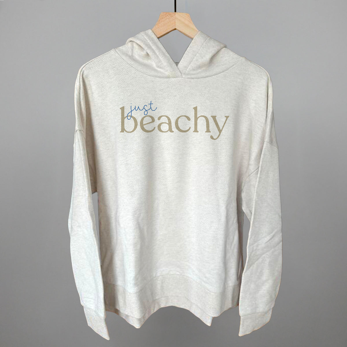 Just Beachy Beach graphic top in Heather Almond