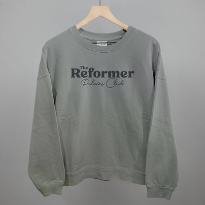 The Reformer Pilates Club Funny Oversized Boxy Crewneck Sweatshirt in Smoke – Ivy + Cloth