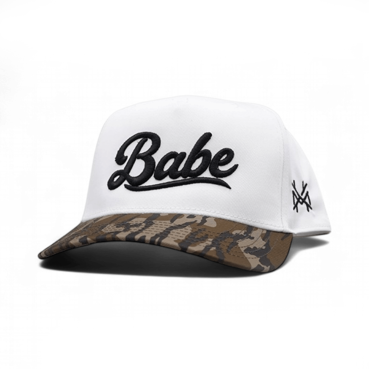 Babe Funny Embroidered Snapback Hat in Retro Bottomland/White – Ivy + Cloth
