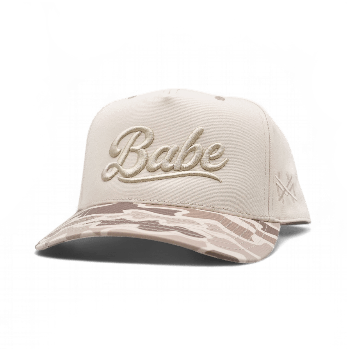 Babe Funny Embroidered Snapback Hat in Retro Field Camo/Natural – Ivy + Cloth